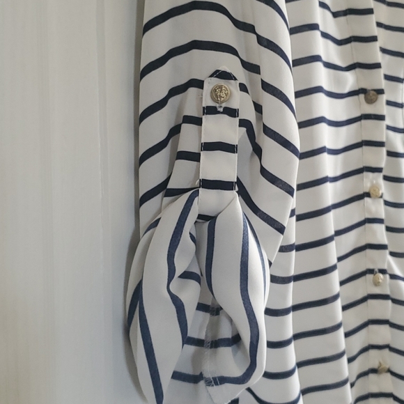 Dynamite navy and white striped blouse - Picture 4 of 6